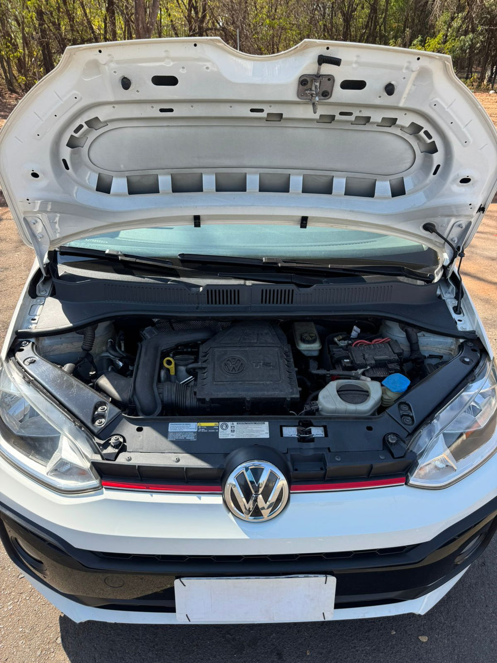 VOLKSWAGEN UP! MOVE 1.0 TSI