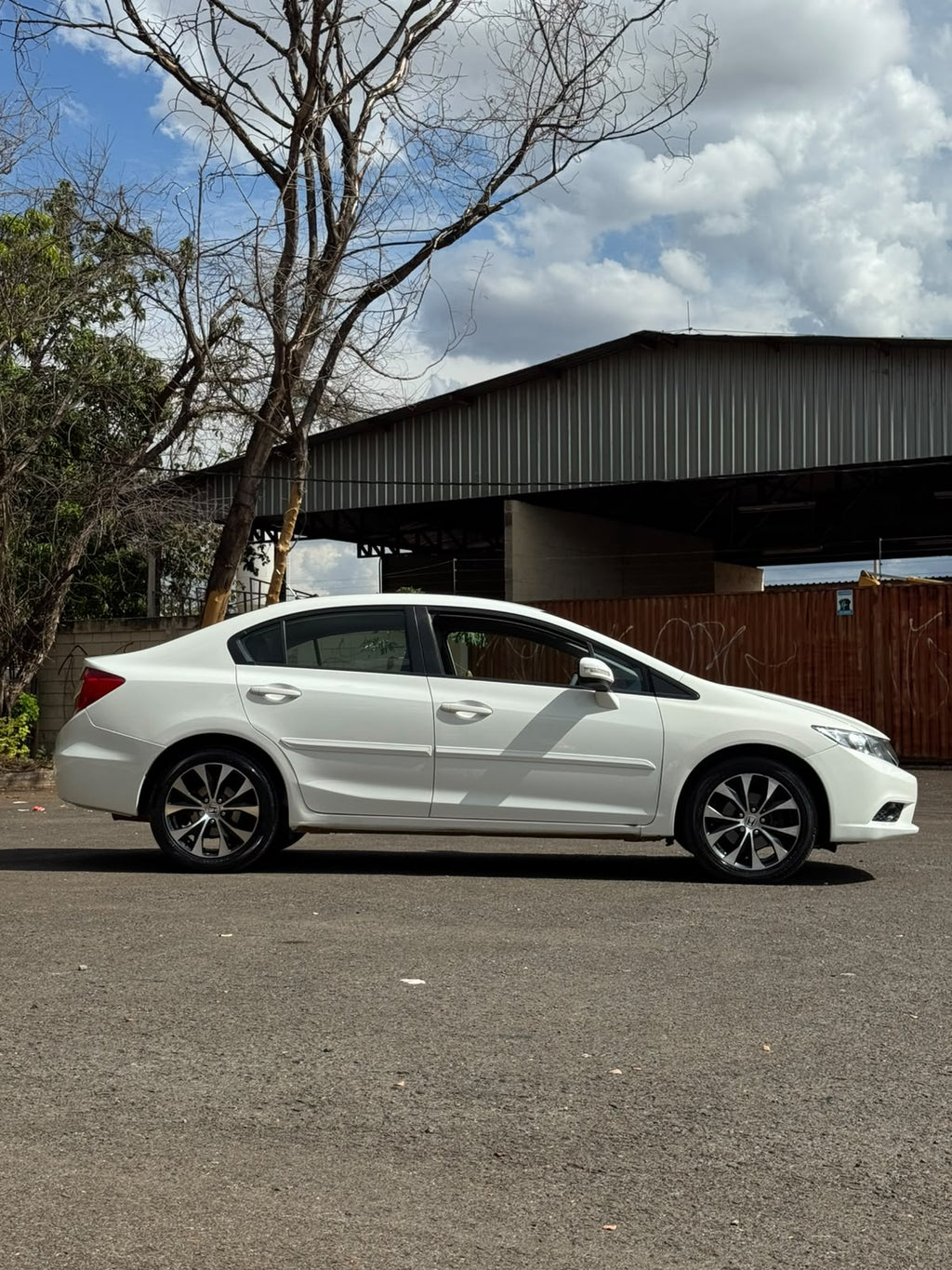HONDA CIVIC LXR