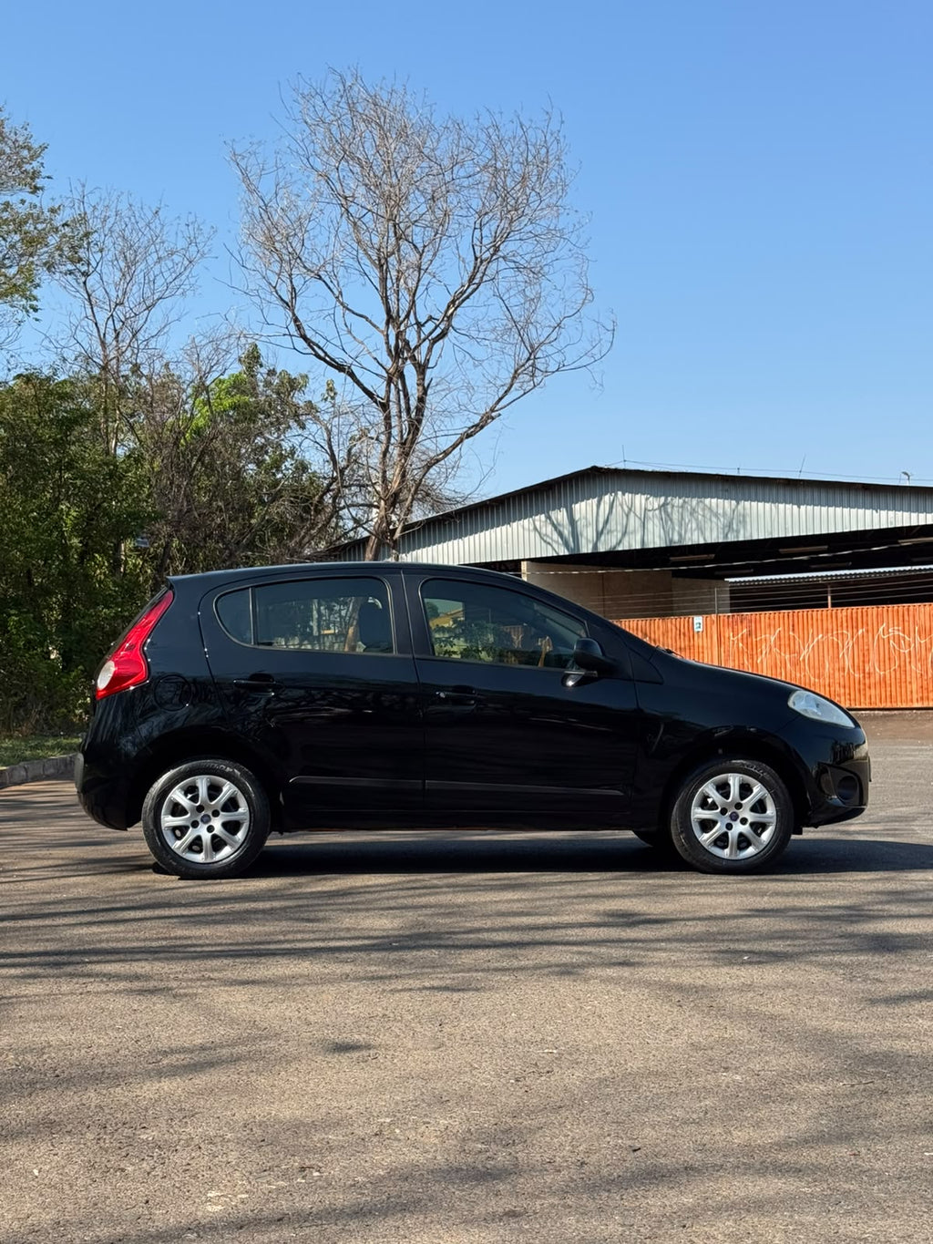 FIAT PALIO ATTRACTIVE 1.0