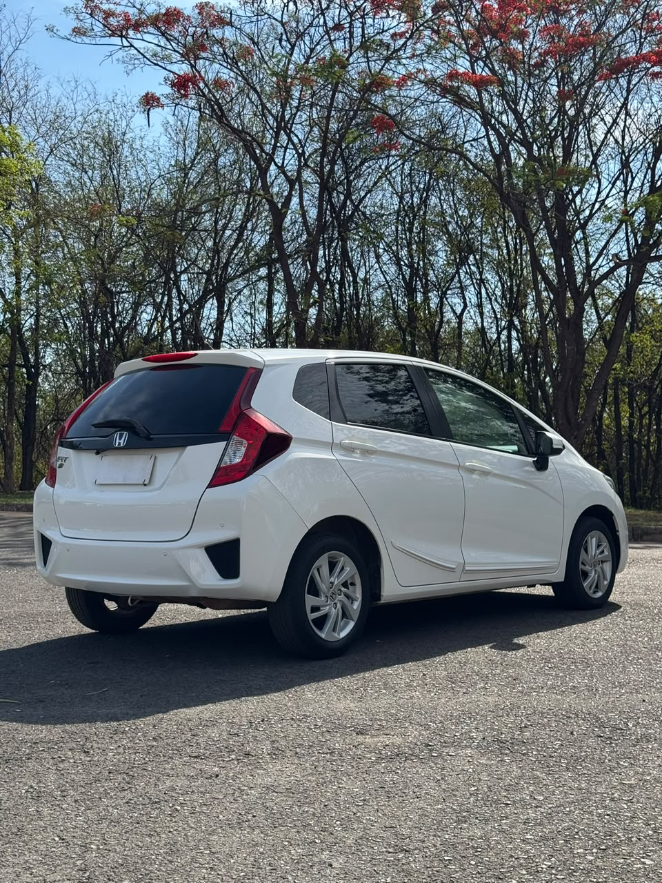 HONDA FIT 1.5 LX CVT