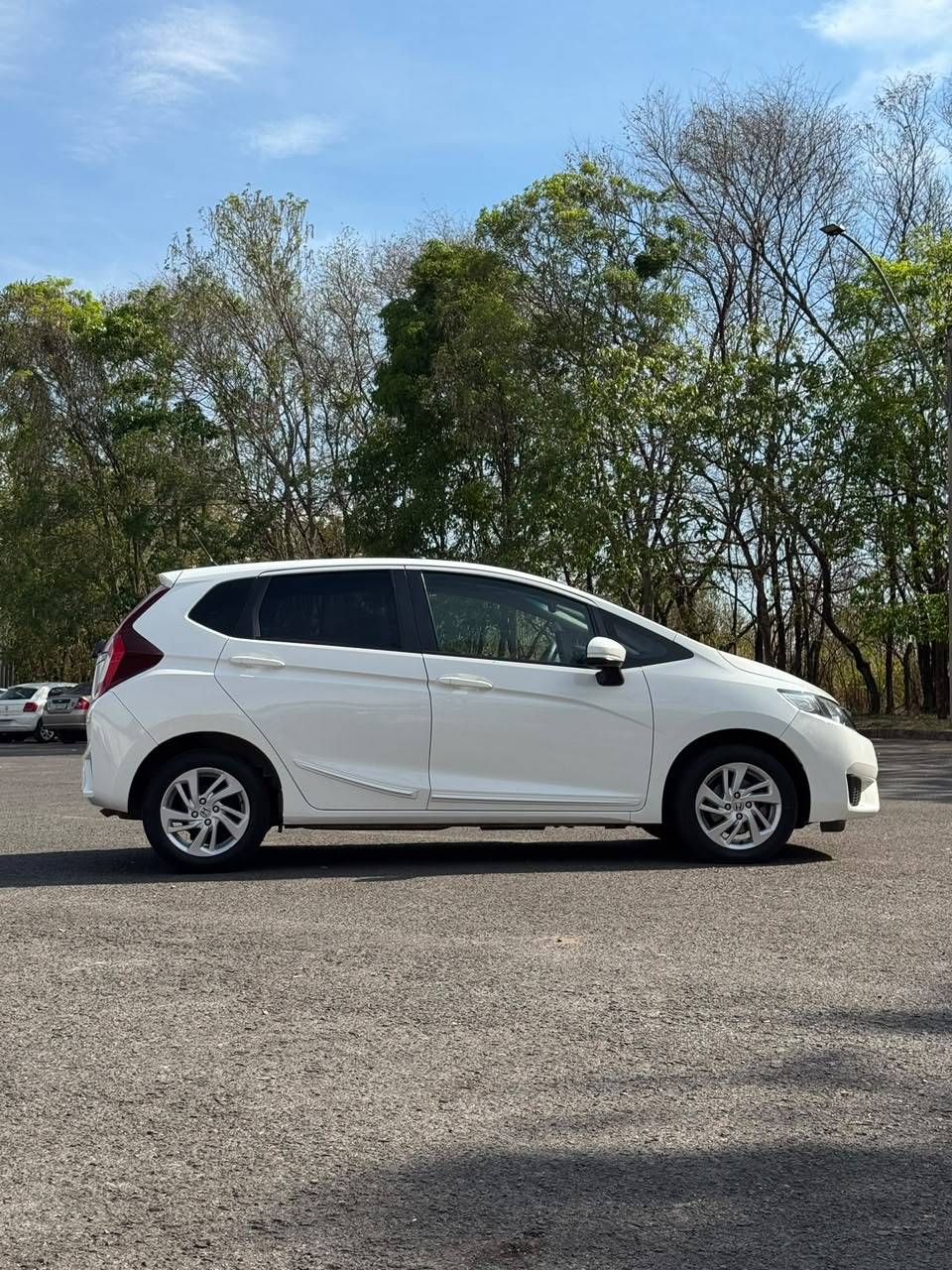 HONDA FIT 1.5 LX CVT
