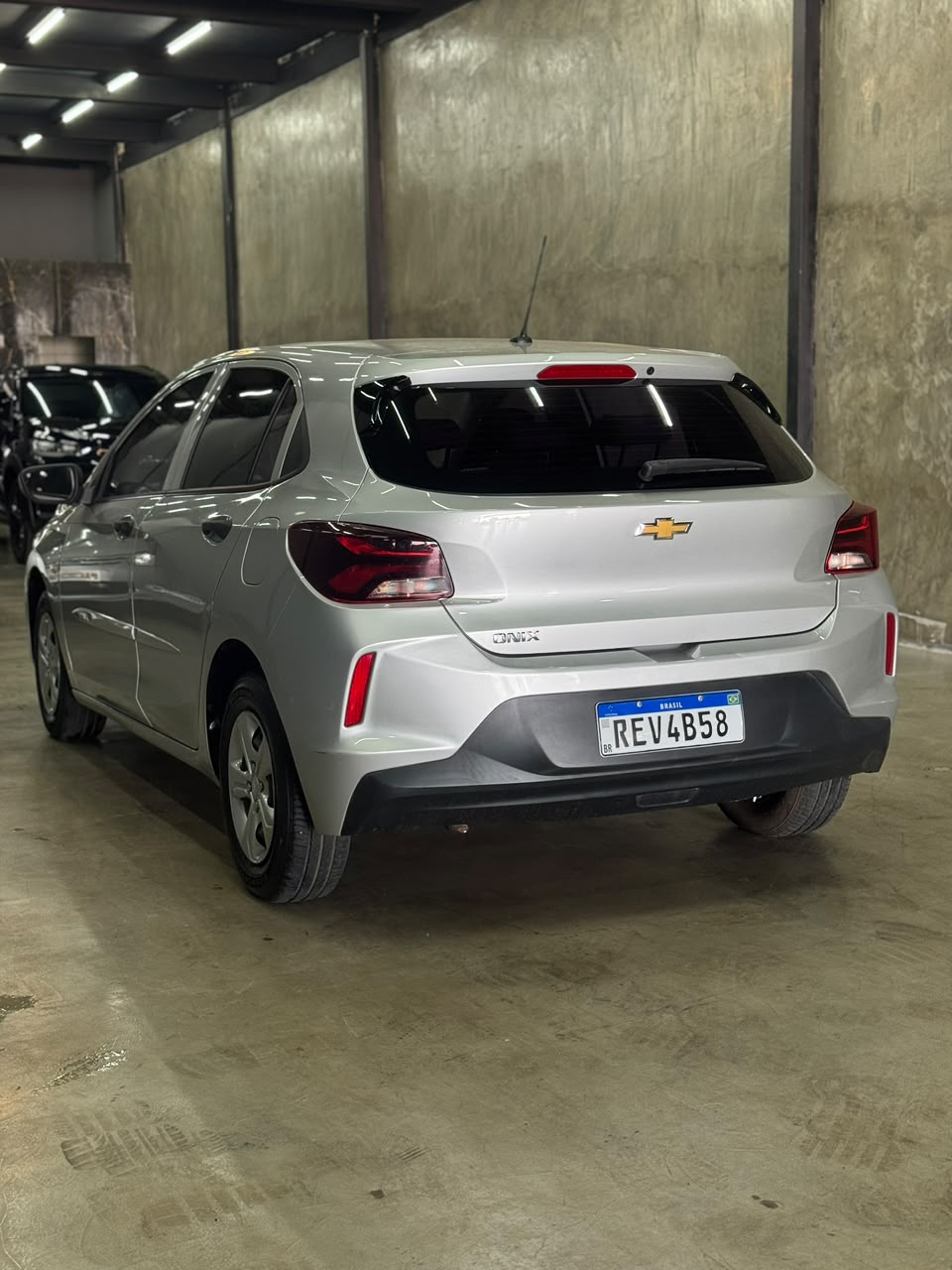 CHEVROLET ONIX HATCH